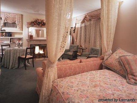Humboldt House Bed & Breakfast Вікторія Номер фото
